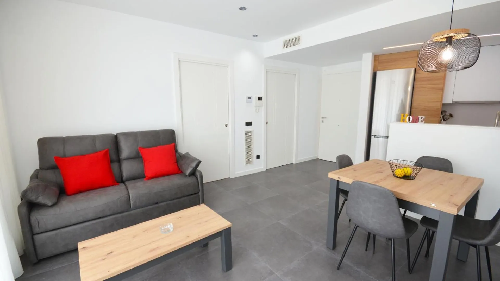 Suites Port 坎布里尔斯 西班牙