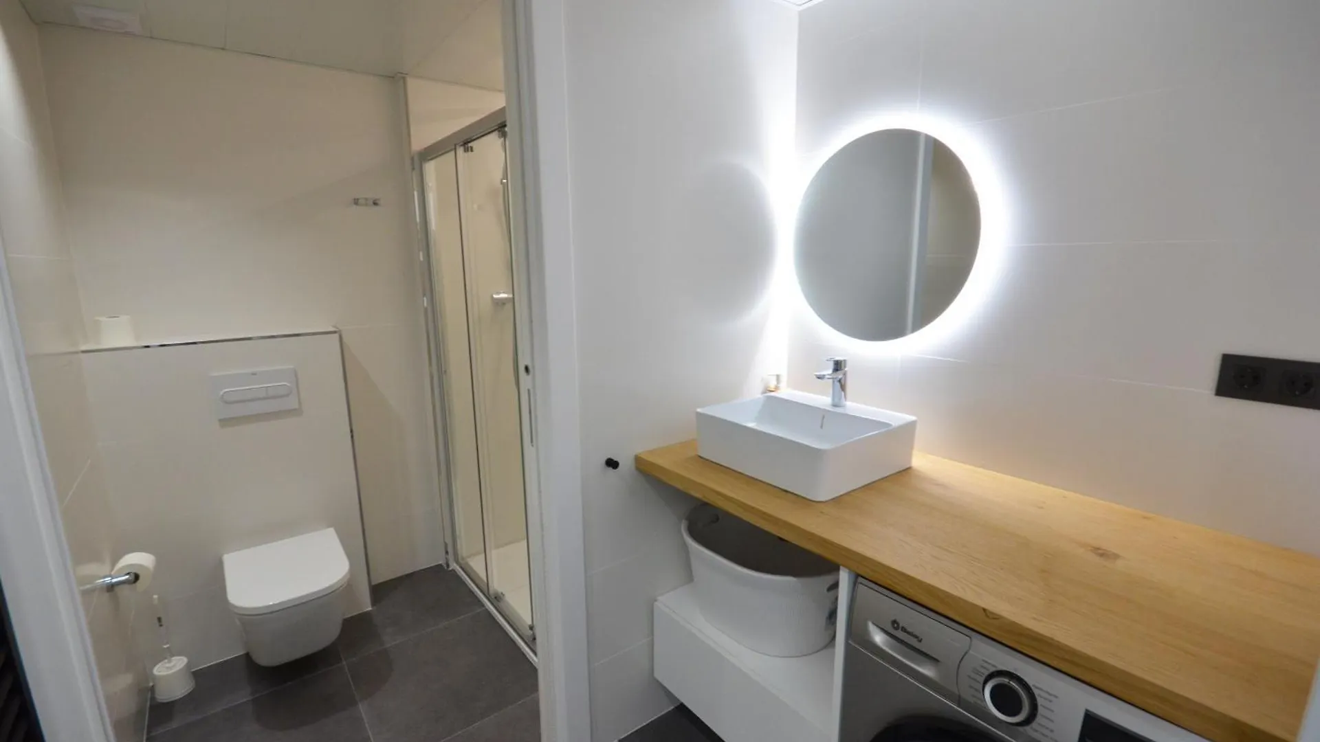公寓 Suites Port 坎布里尔斯