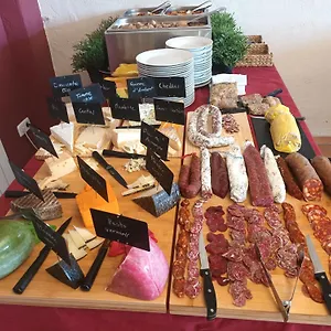 El Sindicat De Camins De Pedra Tarres